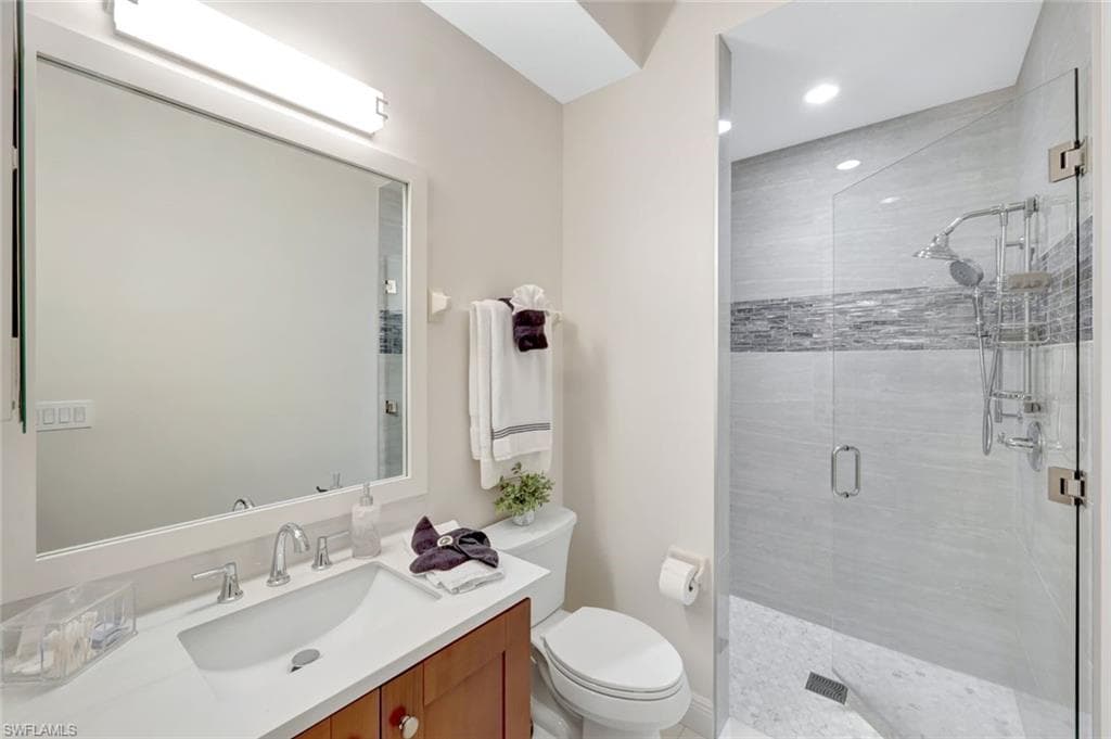 8980 Cherry Oaks Trl, Naples, FL 34114-29