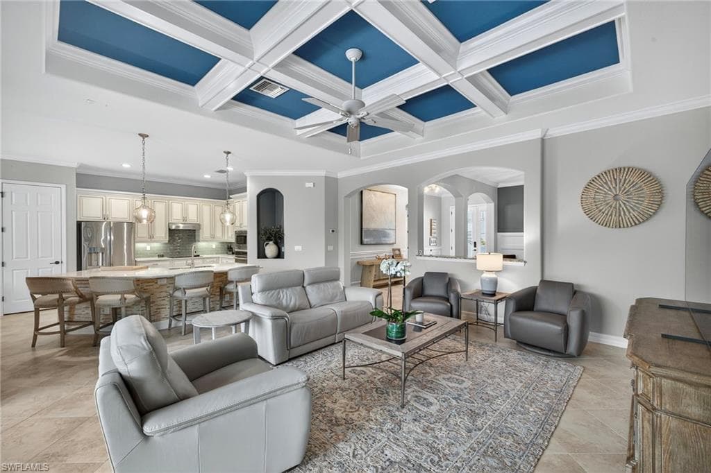 9352 Vercelli Ct, Naples, FL 34113-11