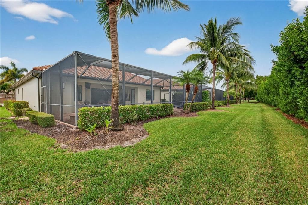 9352 Vercelli Ct, Naples, FL 34113-38