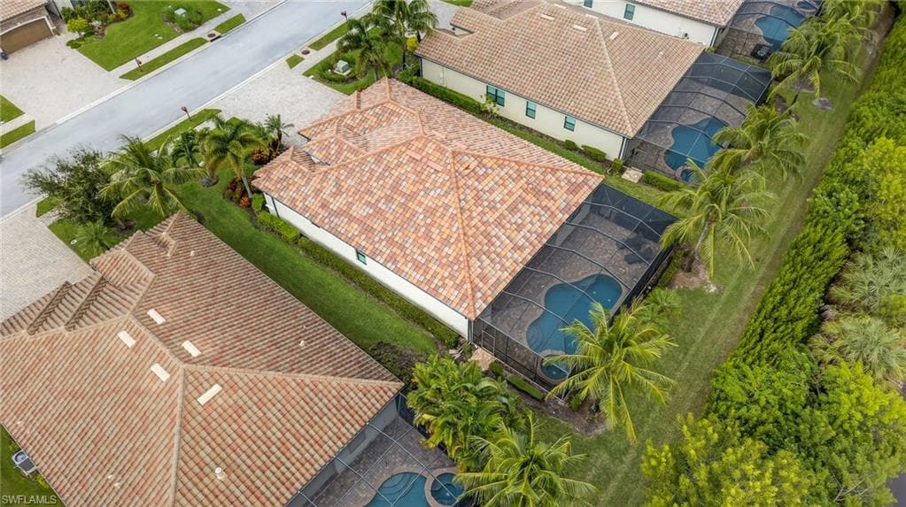 9352 Vercelli Ct, Naples, FL 34113-45