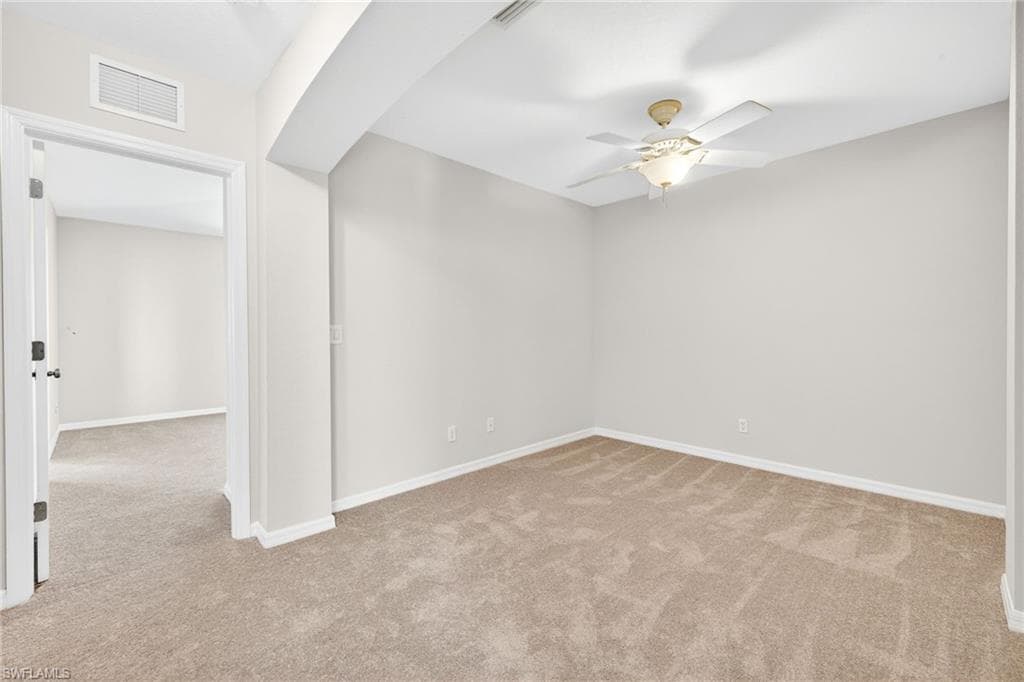 9774 Roundstone Cir, Fort Myers, FL 33967-16