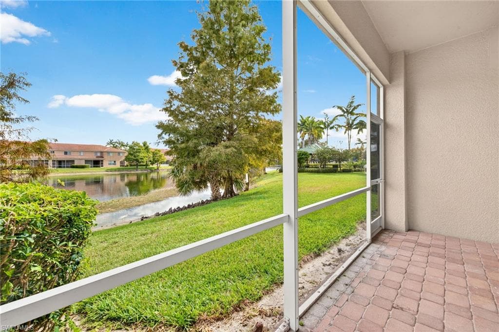9774 Roundstone Cir, Fort Myers, FL 33967-28
