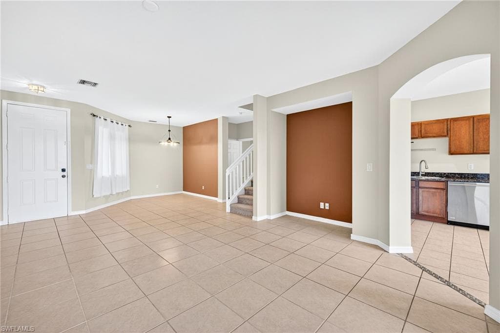 9774 Roundstone Cir, Fort Myers, FL 33967-5