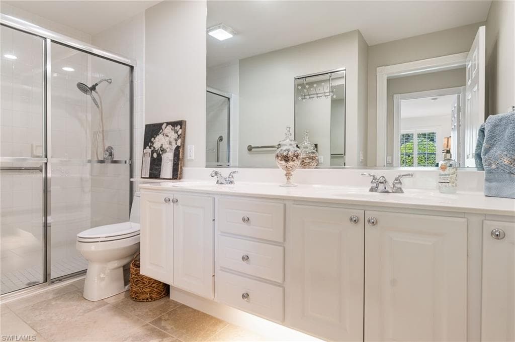 8089 Xenia Ln, Naples, FL 34114-16