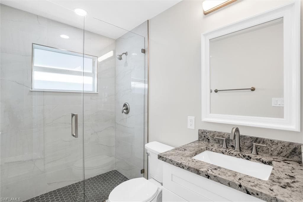 1410 Curlew Ave, Naples, FL 34102-16