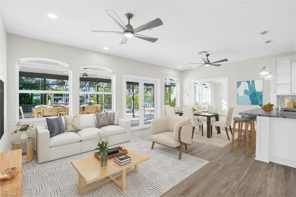 1410 Curlew Ave, Naples, FL 34102-2