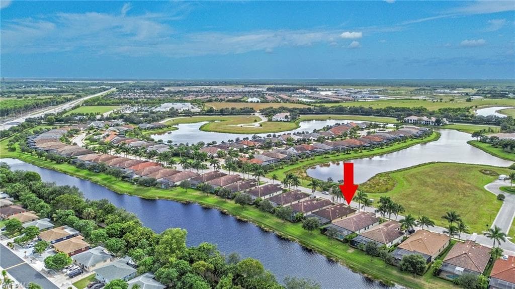 2834 Aviamar Cir, Naples, FL 34114-40