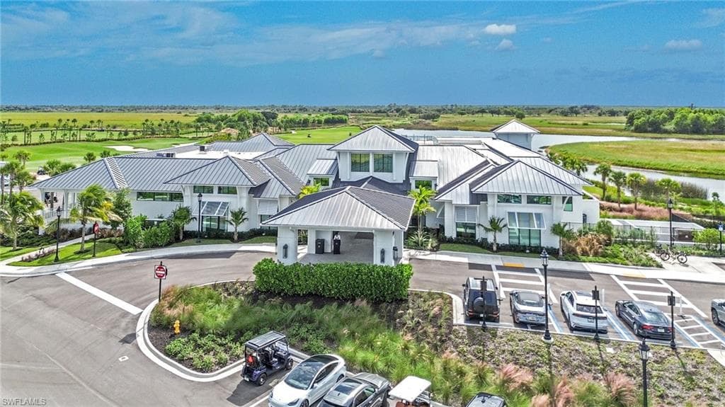 2834 Aviamar Cir, Naples, FL 34114-41