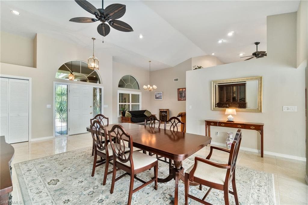 9895 El Greco Cir, Bonita Springs, FL 34135-26