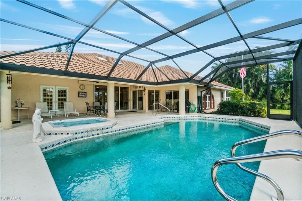 9895 El Greco Cir, Bonita Springs, FL 34135-2