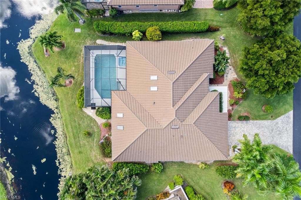 9895 El Greco Cir, Bonita Springs, FL 34135-44