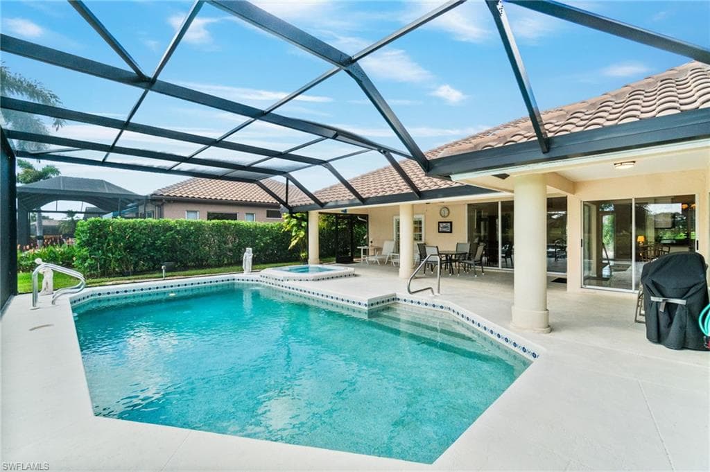 9895 El Greco Cir, Bonita Springs, FL 34135-7