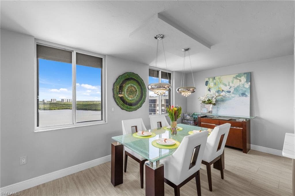 15 Bluebill Ave 1105, Naples, FL 34108-16