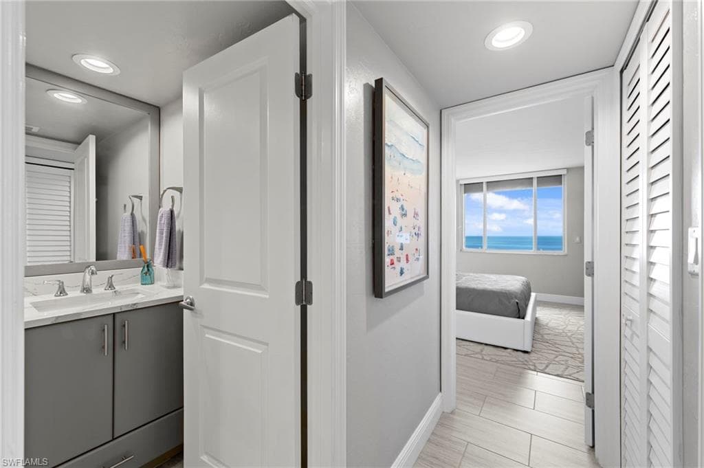 15 Bluebill Ave 1105, Naples, FL 34108-31