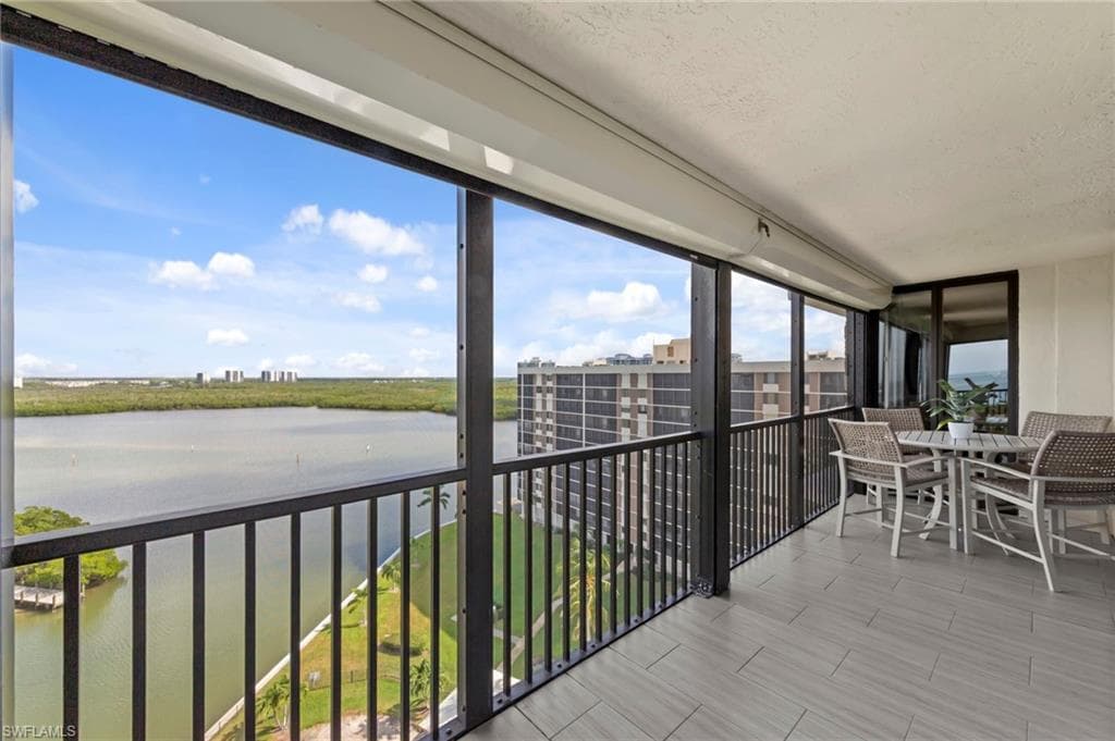 15 Bluebill Ave 1105, Naples, FL 34108-35