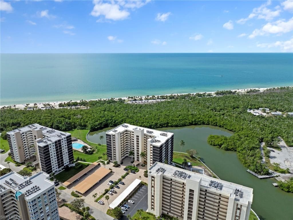 15 Bluebill Ave 1105, Naples, FL 34108-43