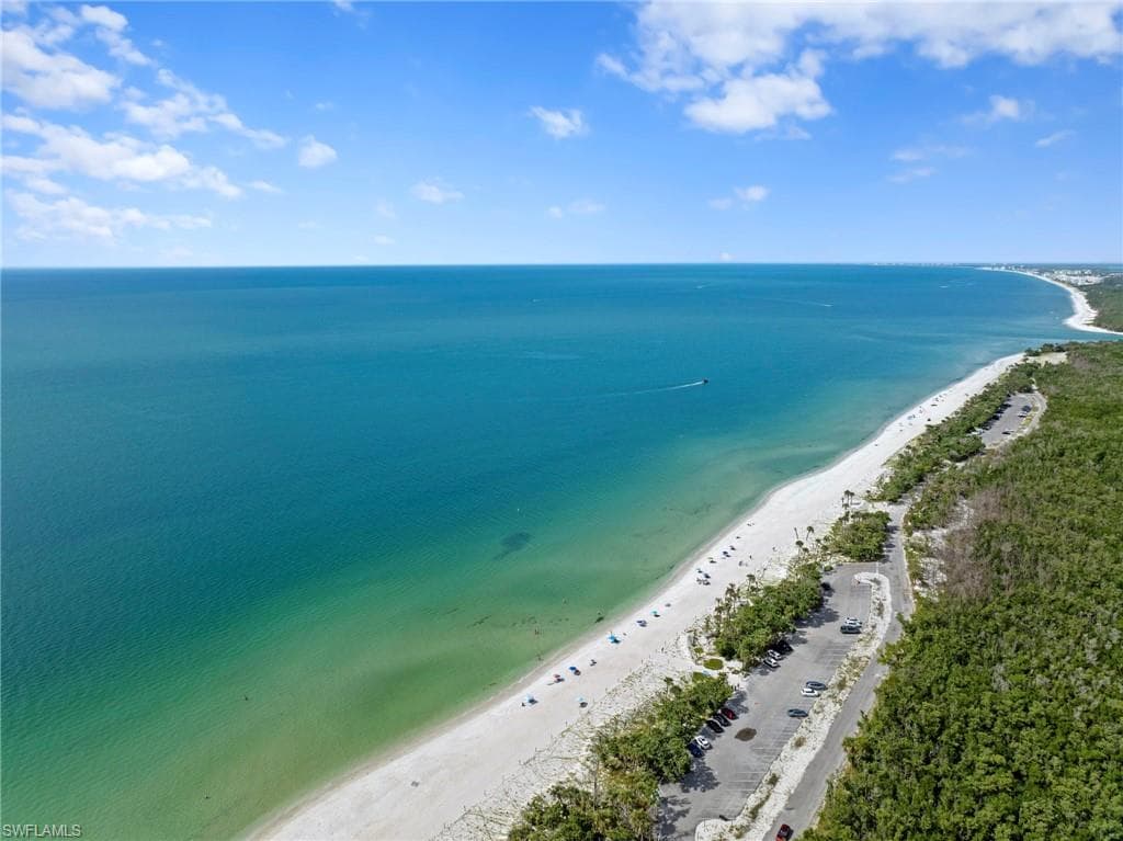 15 Bluebill Ave 1105, Naples, FL 34108-45