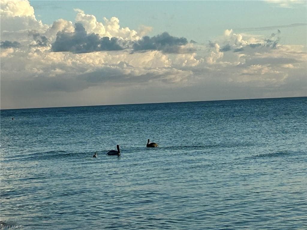 15 Bluebill Ave 1105, Naples, FL 34108-47