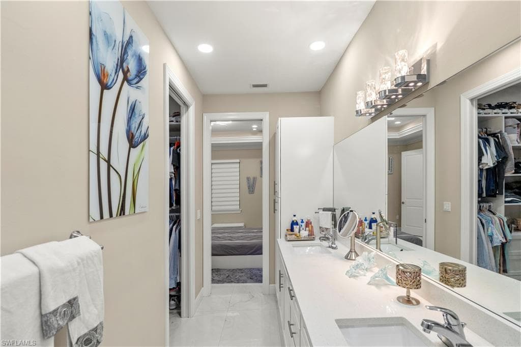 4893 12th St NE, Naples, FL 34120-17