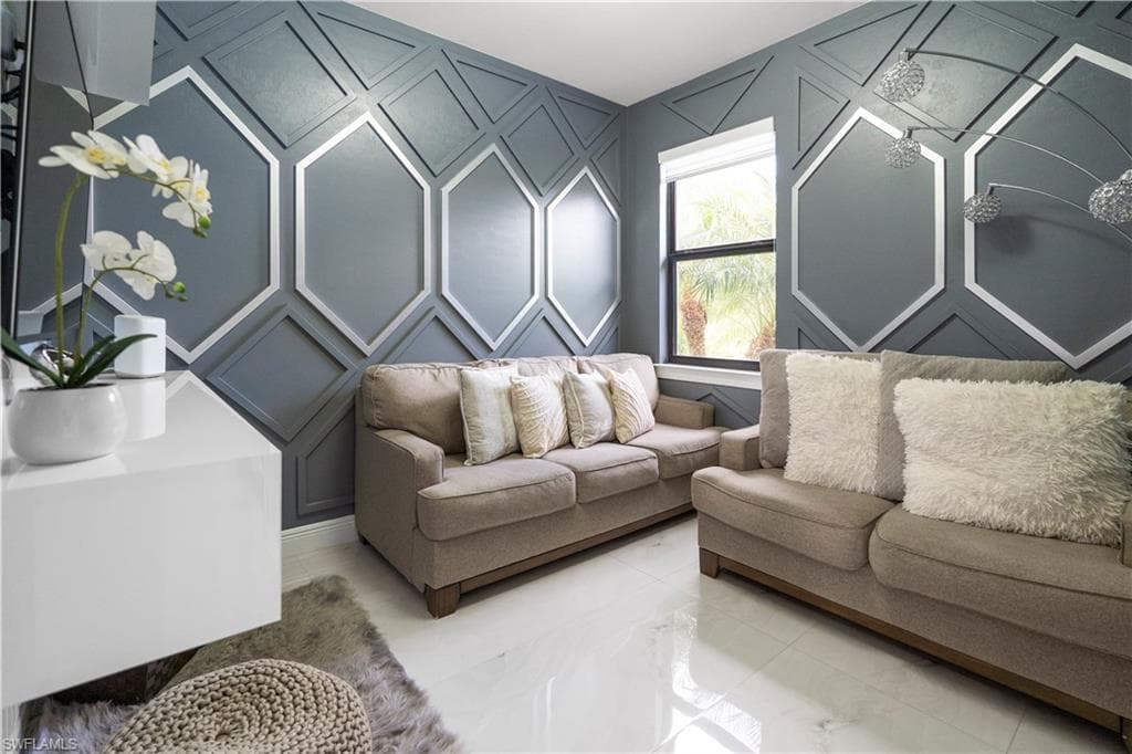 4893 12th St NE, Naples, FL 34120-19