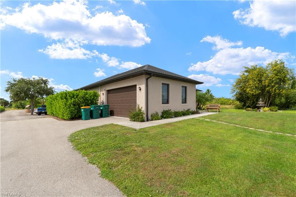 4893 12th St NE, Naples, FL 34120-3