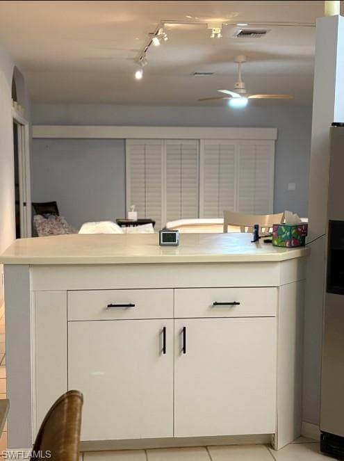 1025 Moon Lake Dr, Naples, FL 34104-9