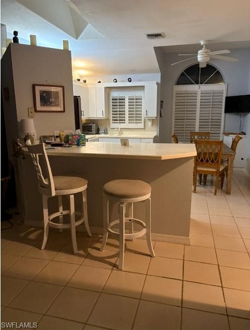 1025 Moon Lake Dr, Naples, FL 34104-10