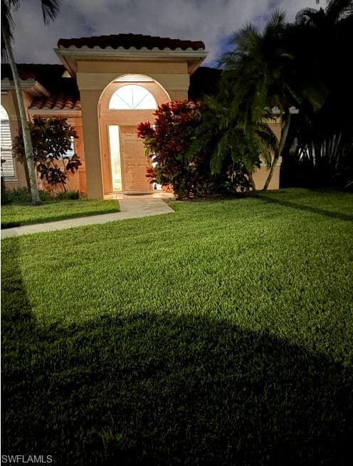 1025 Moon Lake Dr, Naples, FL 34104-2