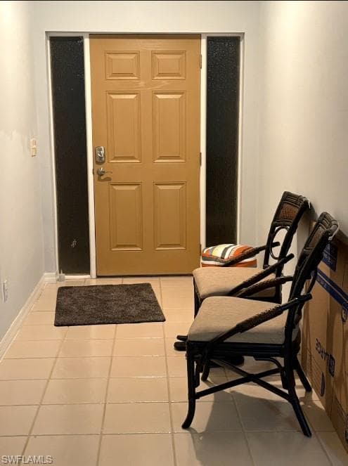 1025 Moon Lake Dr, Naples, FL 34104-3