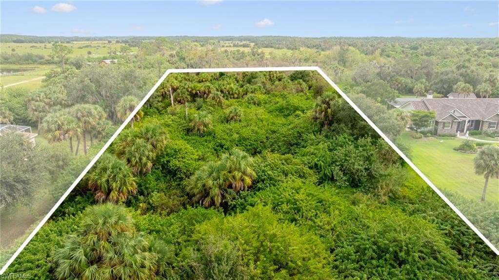 18500 River Estates Ln, Alva, FL 33920-21