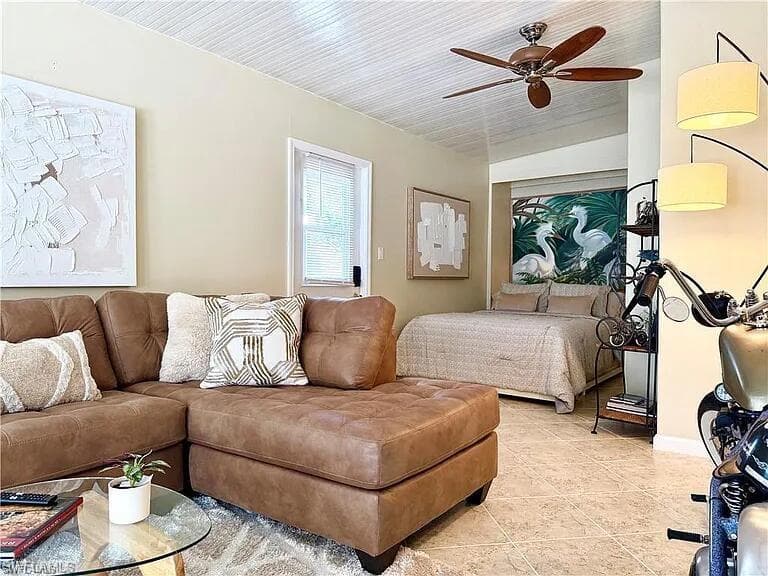 159 Cheetah Dr 159, Naples, FL 34114-7