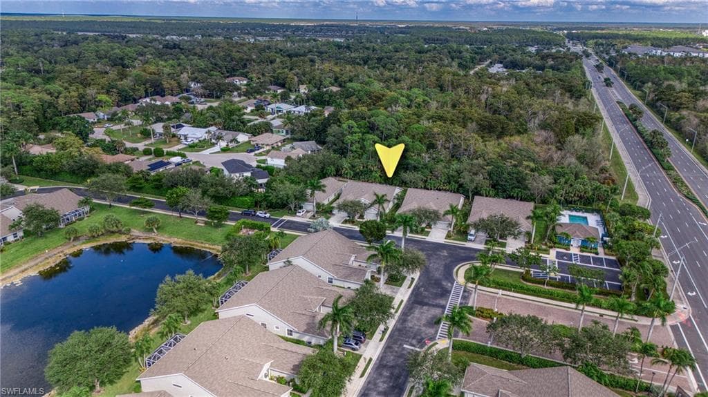 6120 Mandalay Cir 69, Naples, FL 34112-2