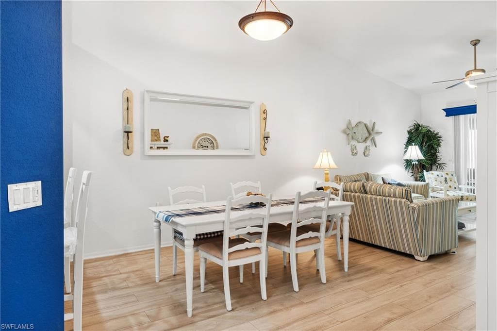 6120 Mandalay Cir 69, Naples, FL 34112-5