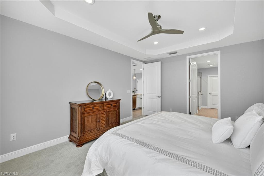 2554 Seychelles Dr 904, Naples, FL 34112-17