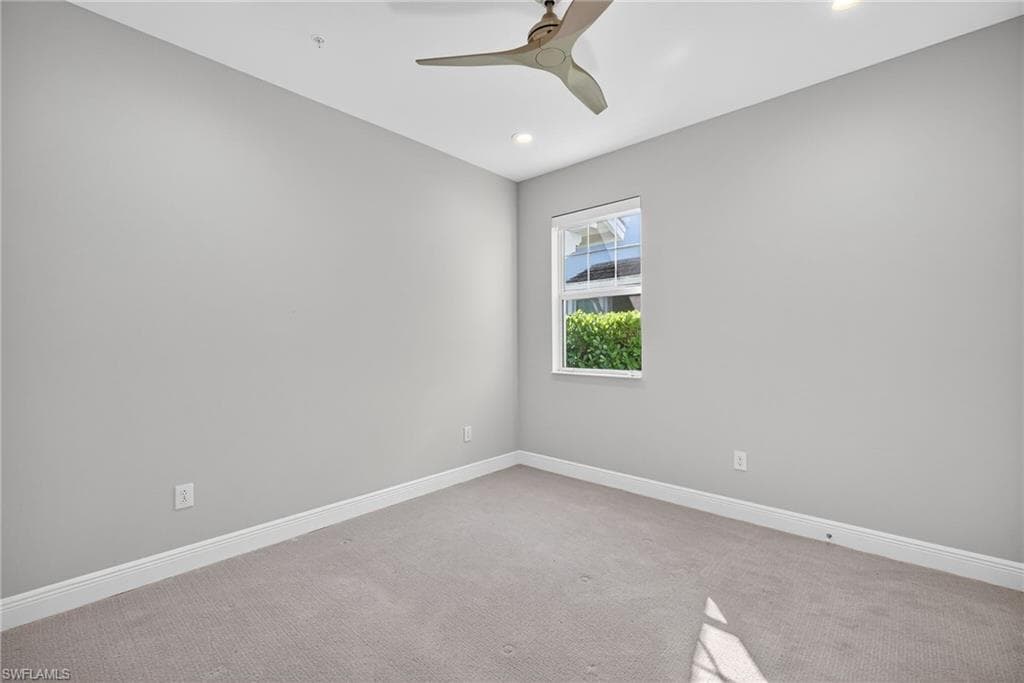 2554 Seychelles Dr 904, Naples, FL 34112-21