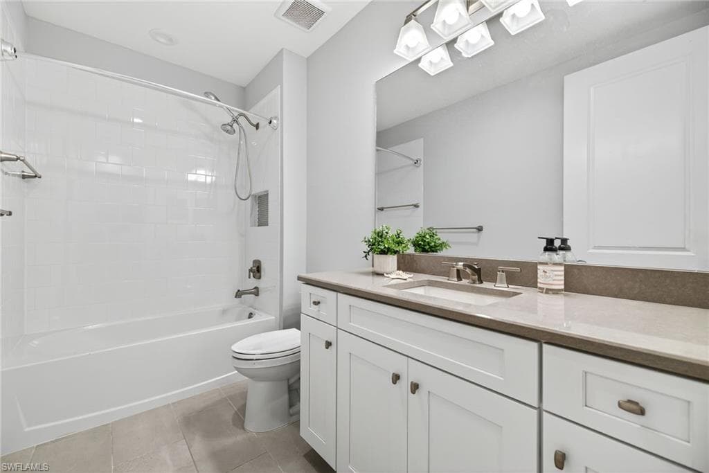 2554 Seychelles Dr 904, Naples, FL 34112-23