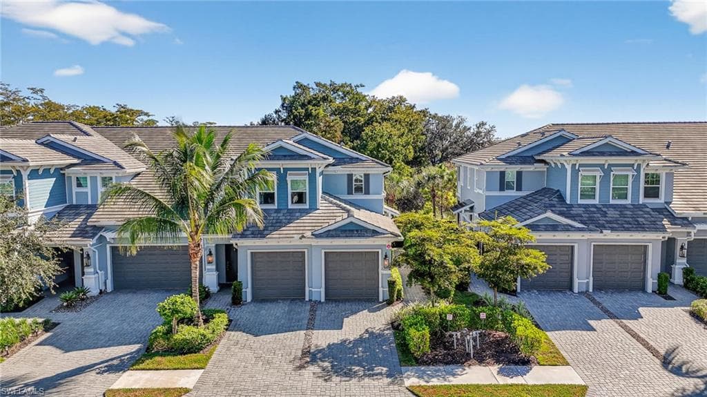 2554 Seychelles Dr 904, Naples, FL 34112-27