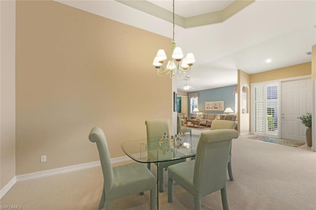 694 Catamaran Ct, Naples, FL 34110-8