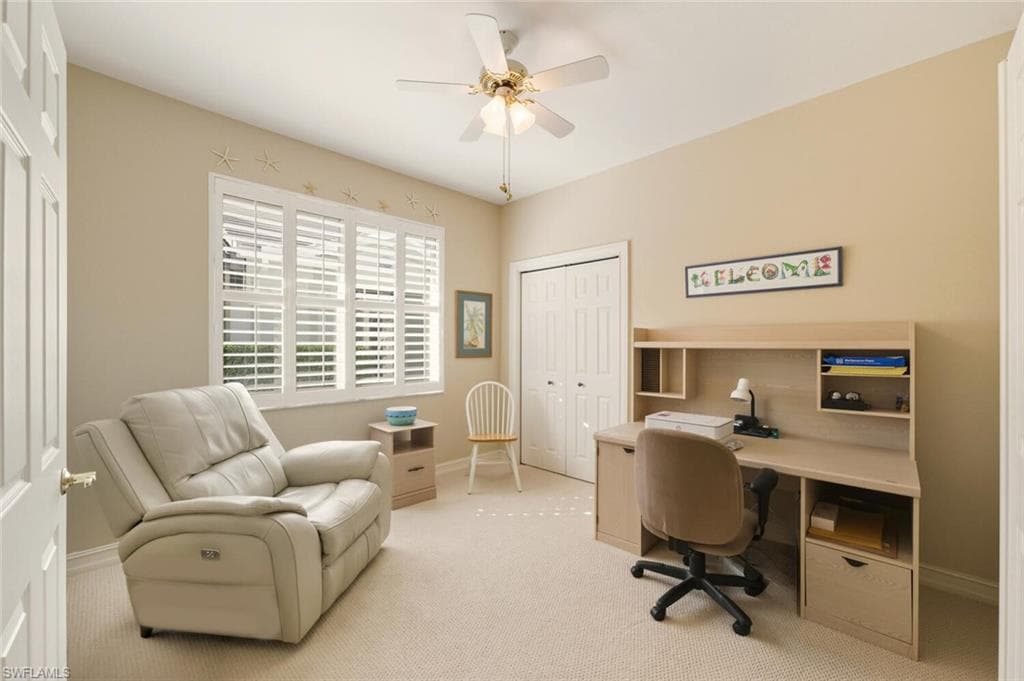 694 Catamaran Ct, Naples, FL 34110-14