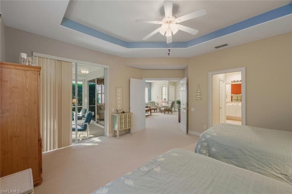 694 Catamaran Ct, Naples, FL 34110-16