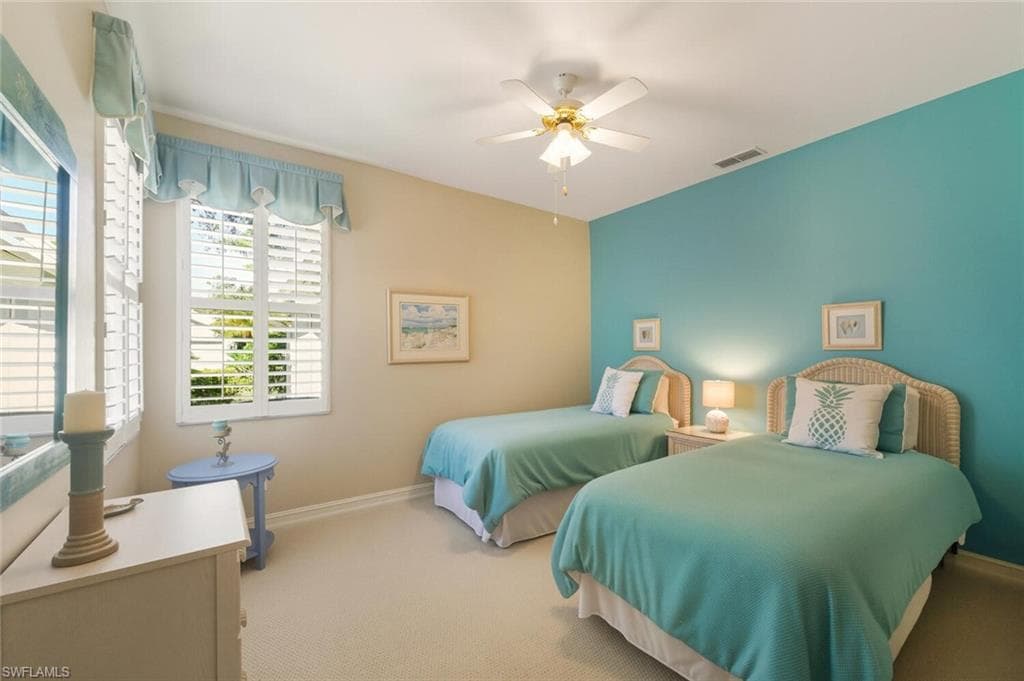 694 Catamaran Ct, Naples, FL 34110-19