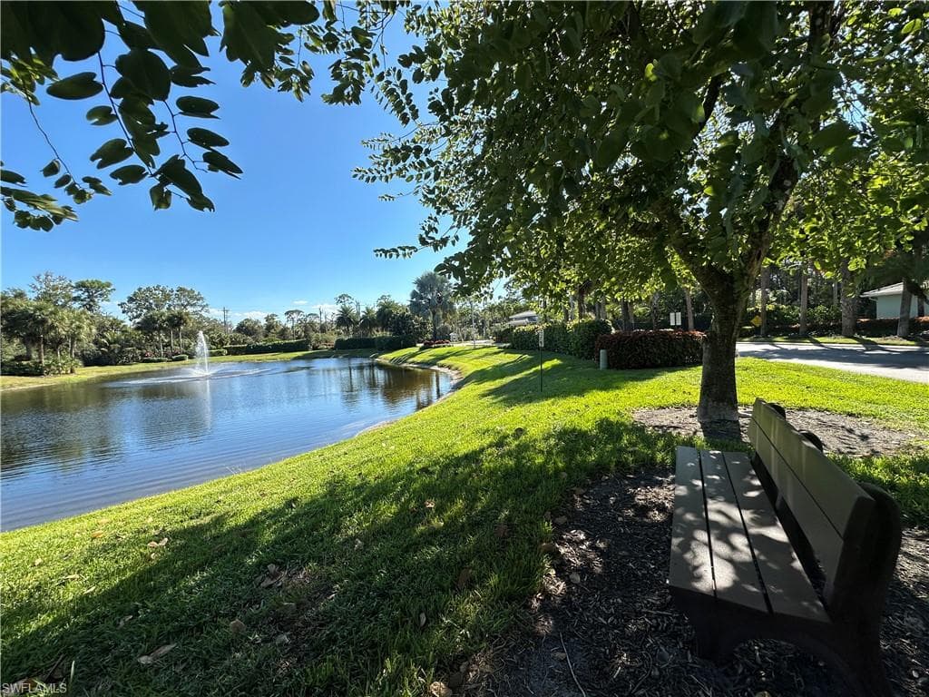 694 Catamaran Ct, Naples, FL 34110-29