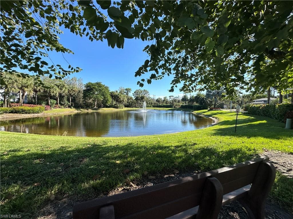 694 Catamaran Ct, Naples, FL 34110-30