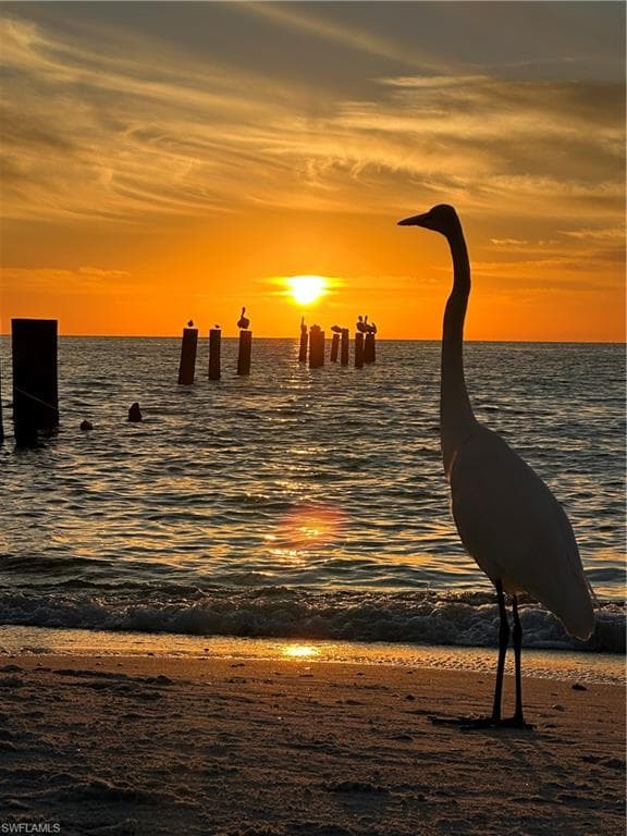 694 Catamaran Ct, Naples, FL 34110-32