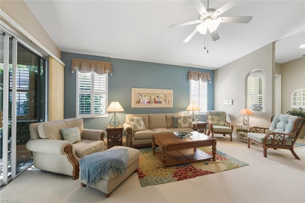 694 Catamaran Ct, Naples, FL 34110-4