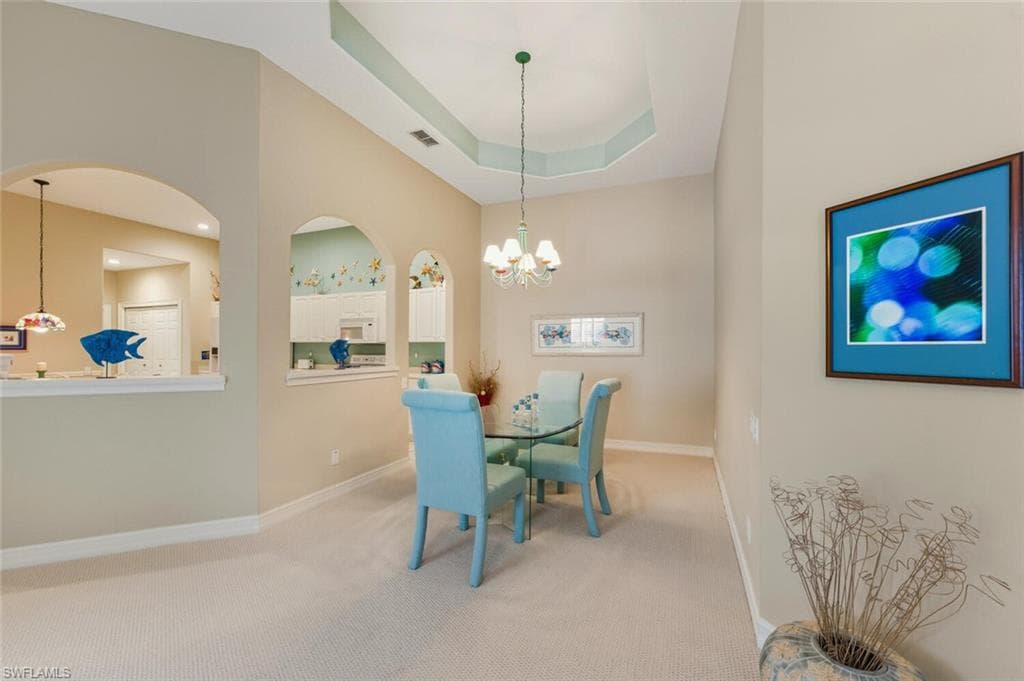 694 Catamaran Ct, Naples, FL 34110-7