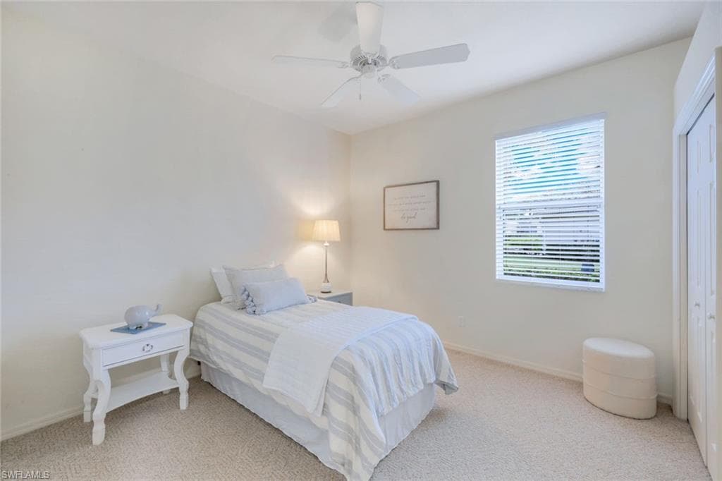 6086 Highwood Park Ln, Naples, FL 34110-17