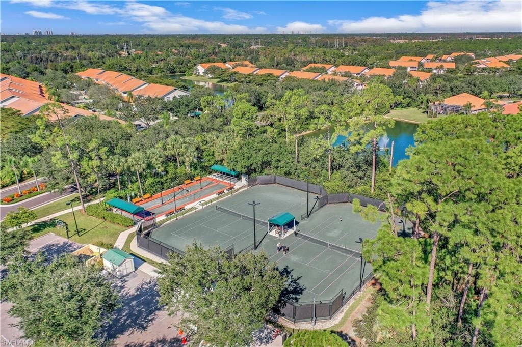 6086 Highwood Park Ln, Naples, FL 34110-34