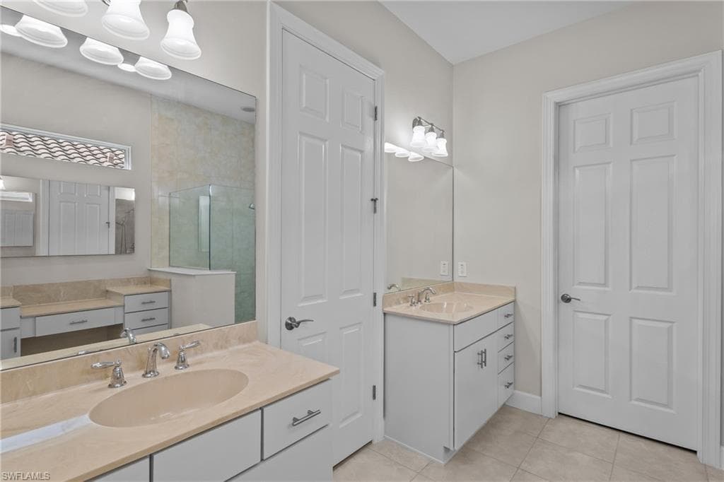 9328 Fieldstone Ln, Naples, FL 34120-15