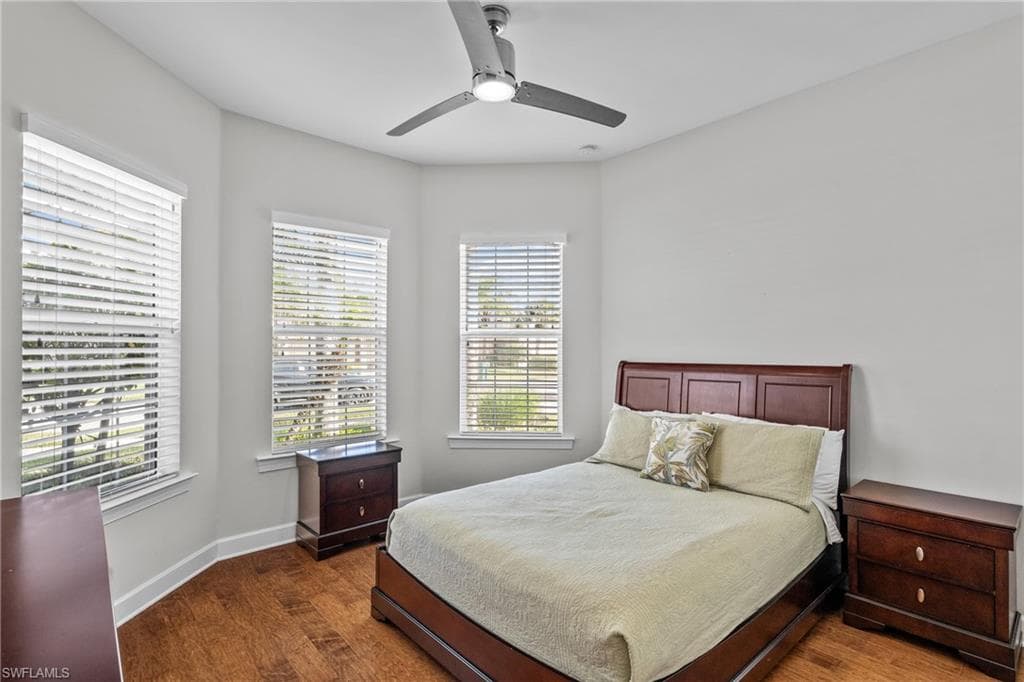 9328 Fieldstone Ln, Naples, FL 34120-19